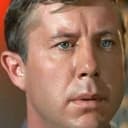 Paul Trinka als Patterson