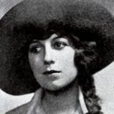 Lola Todd als Audrey Evans