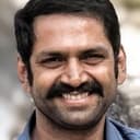 Sharib Hashmi als Bunty