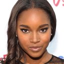 Damaris Lewis als Tracie Tyler