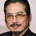 Hiroyuki Sanada als Hanzo Hasashi / Scorpion