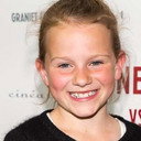 Rosa Bakker als Youngest Daughter
