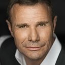 Barry Duffield als Dunkirk Warder