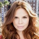 Esther Canata als Jamie