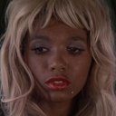 Lauren Jones als Raheem's Mother
