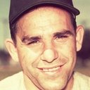 Yogi Berra als Self