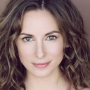 Kelly Donohue als BBQ Chicken Girl