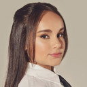 Sienna Belle als Carolina Marques (Carol)