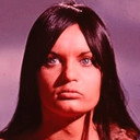 Yvonne Horner als Shop Girl