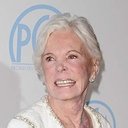 Joan Lee als Madame Web
