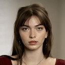 Caroline Burke als Amy
