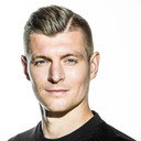 Toni Kroos als Self