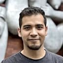 Gerardo del Razo als El Seductor de la Fiesta