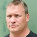 Michael Whinnett als Tim