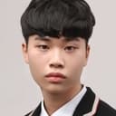 Lee Dong-hyeon als Teenager 2
