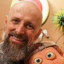 Fernando Gomes als Júlio, avô de Júlio, Roto e Rodolfo