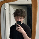 Max Banks als Max