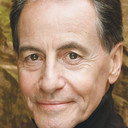 Philip Griffiths als Monsieur Reyer