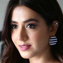 Mansha Pasha als 