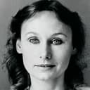 Angela Pleasence als Scruffy Girl