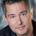 Jean Petitclerc als Commandant Marcel Gendron