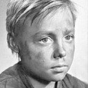 Nikolai Chursin als Petya