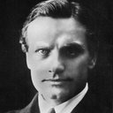 Robert Dinesen als Ingenieur Knud Svane / Magda's Fiancé