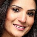 Resham als Salma