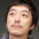 Lee Ho-young als Terminal Soldier