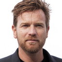 Ewan McGregor als David