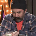 Tim Higgins als Bartender/Moon Mayor