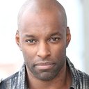 Colin Lawrence als Officer Kirkpatrick