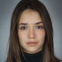 Devi-Julia Pelletier als Miss CKVL