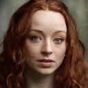 Kirsty Anne Shaw als Skeptical Munchkin