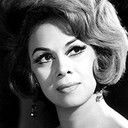 Marta Romero als Maruja