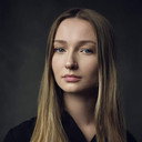 Amy McPherson als Woman