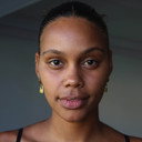 Domino McCathrion als Manager Casey