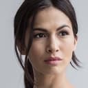 Elodie Yung als Amelia Roussel