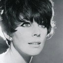Elizabeth Knowles als Rona