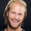 Joshua Murdoch als Narrator