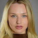 Elizabeth Zacero als News Anchor