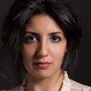 Zahra Alzubaidi als Farah