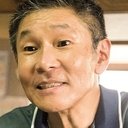 康すおん als Kenji