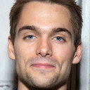 Dylan Sprayberry als Tar Pits Kid (uncredited)