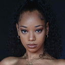 Kylie Jefferson als Bernice Baker