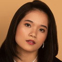 Janina Mendoza als Gloria