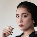 مدیحه حسینی als Pari