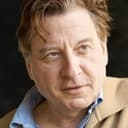 Beat Schlatter als Amandas Chef