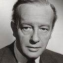 Roland Culver als Grand Duke Maximillian