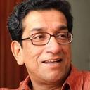 Sabyasachi Chakraborty als Gyanesh Mitra